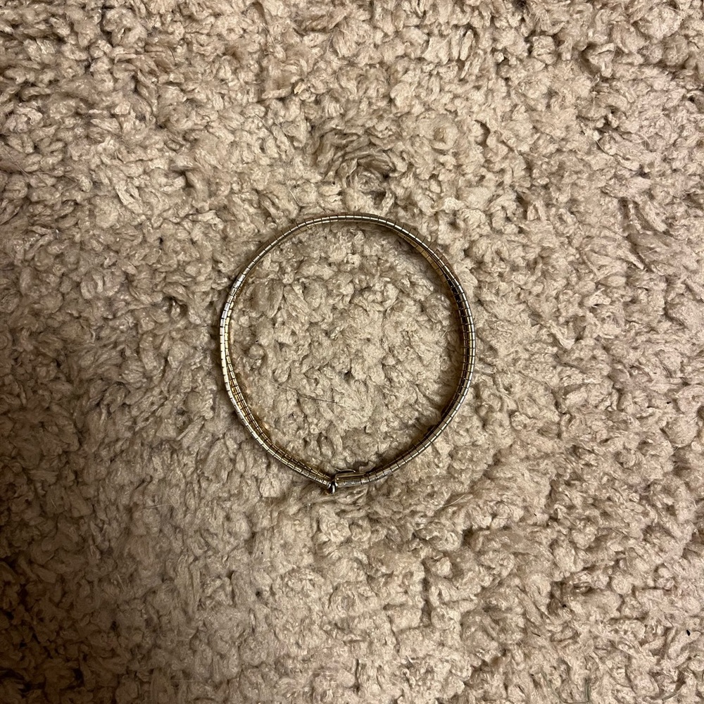 Floral Patterned Bangle Bracelet - image 3